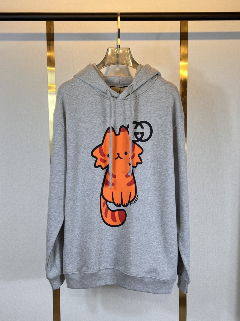 G*u*i hoodies